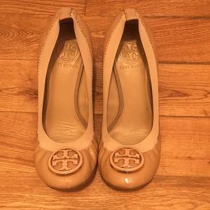Tory Burch Cream Patent Wedges